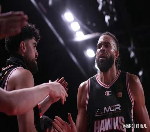 大鱼！广东最适合的第四外援曝光，朱芳雨有望引进37岁冠军中锋