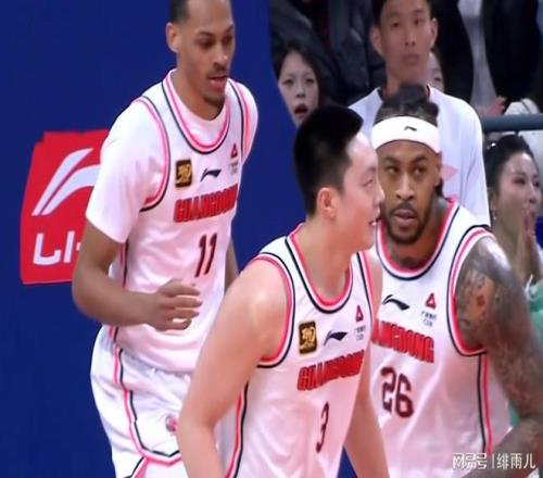 朱芳雨赌对了！广东队“白菜价”签下男篮第一锋线，保底进总决赛