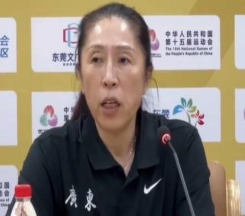 广东女篮狂胜日本，郑薇揭露惊人真相！