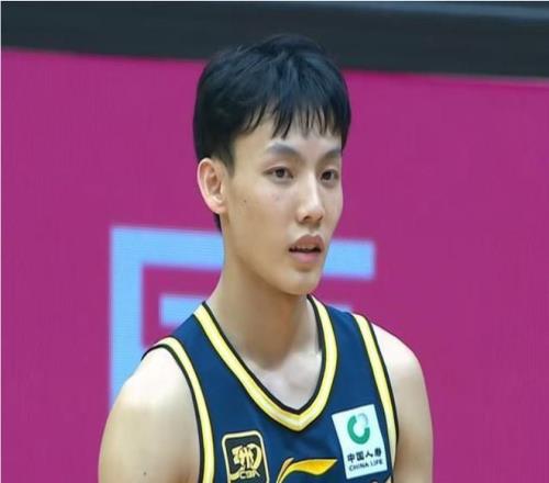 单节轰16分！广东队新“王牌”球员出炉，球队地位将超过胡明轩