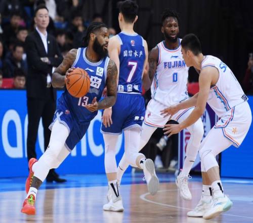 正式确定！CBA顶级后卫完成签约，加盟山东男篮，邱彪冲击前四