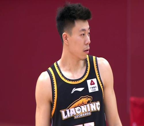 CBA3消息：张镇麟告别辽宁加盟上海，焦泊乔加盟广东受阻