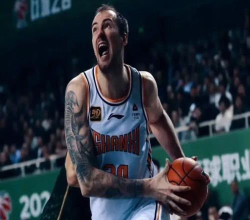 新疆队正在接触前山西队外援，他可能是性价比较高的球员