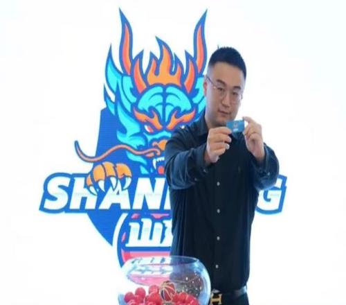 谁是谁非川篮少主PK吕双存3疑问香港金牛替四川男篮几无可能