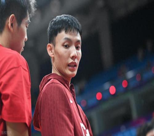 被举报22天后，徐杰回归CBA赛场首度发声，恩师杜锋霸气护犊子