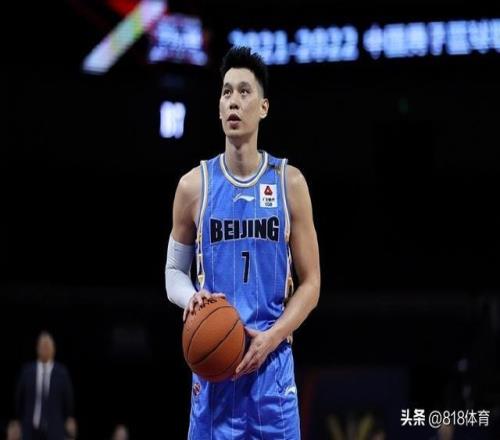 经纪人林书豪当年打CBA被对手场上恐吓对方没说踹折腿说要废了他