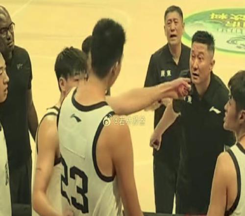 徐昕申请交易内幕曝光！骂球员毫无底线，杜锋这次必须把锅背好了