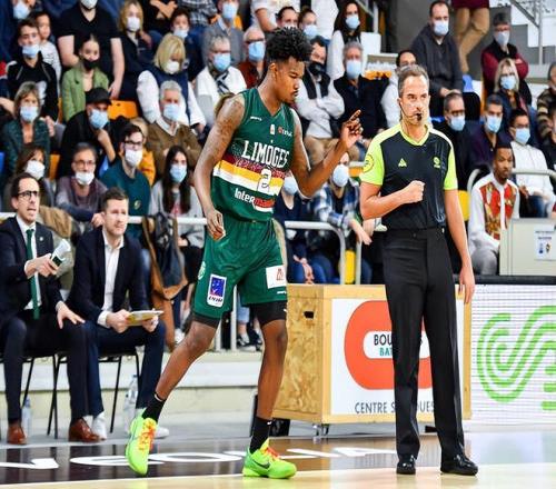 同曦队正在试训NBL合肥队小外援，他能否得到留队的机会呢