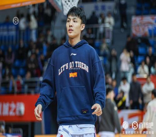 媒体人：赌球指控是行业大事徐杰&广东&篮协都有责任更有力回应