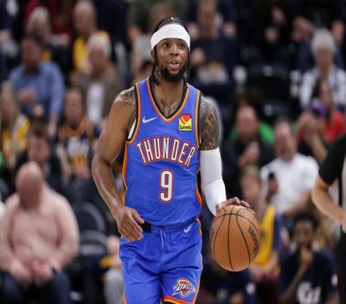 媒体人：后卫外援扎维尔辛普森收到多支CBA球队合同报价