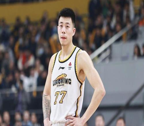 辽篮官宣张镇麟离队,李添荣续约上海3年,曾繁日压哨加盟吉林 辽篮官宣张镇麟离队,李添荣续约上海3年,曾繁日压哨加盟吉林