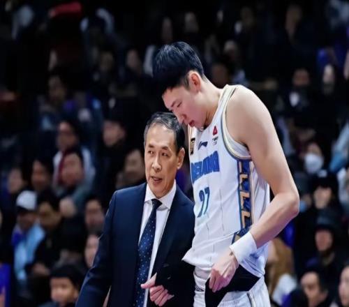 北京首钢拒绝爆冷！许利民全力出击，赵睿上演首秀，周琦出战