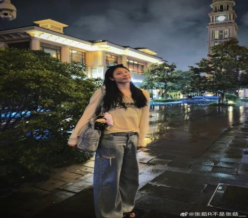 好久不见！中国女篮球员张茹晒近照：乌云