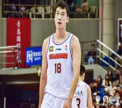 团结杯广东全运男篮7080不敌黑山杜润旺16分&杨溢10分10助