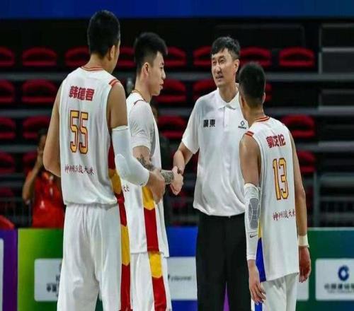 6个外来户！杜锋凑齐全运豪华阵容，1前锋不输崔永熙，陈国豪缺席