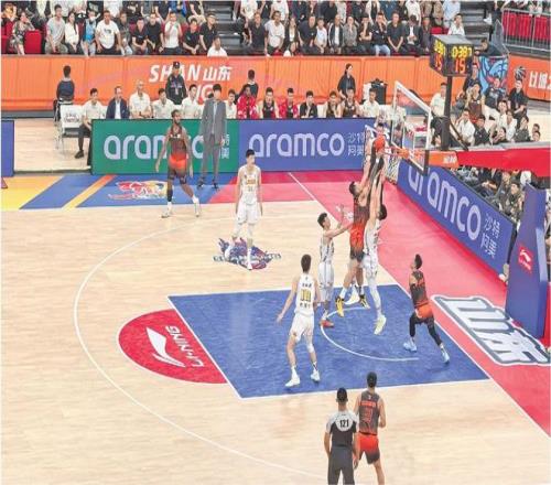 新赛季CBA联赛常规赛，山东男篮前8个主场再次落户临沂