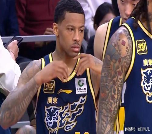 太适合广东队！CBA休赛期最后的“大鱼”，这可是杜锋的争冠底牌