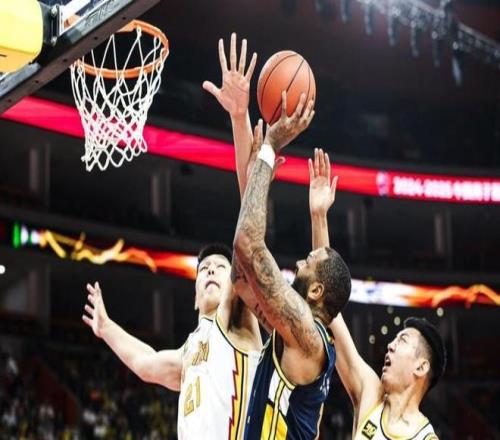 上赛季场均轰26+7！广东功勋外援或重返CBA，朱芳雨会出手抢人吗