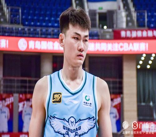 王睿泽和赵嘉义的伤病还没完全康复但在球队困难时挺身而出