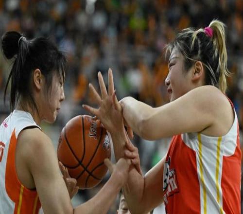 WCBA设立工资帽引2连锁反应：李梦与四川决裂广东卫冕概率大增