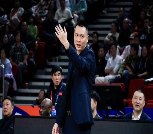 CBA最新消息！上海外援全部确定，山西签约布朗，爱德华兹抵达