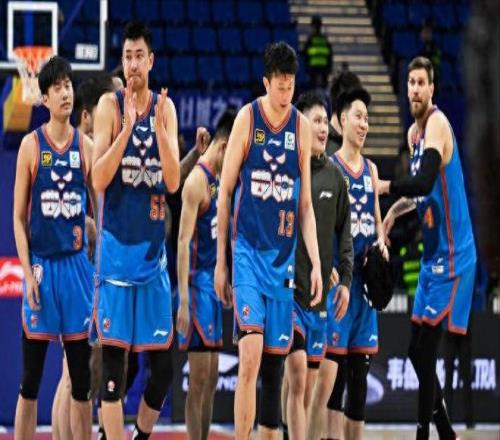 不找外援了曾经的总冠军球队，新赛季要全华班打CBA