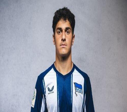 图片报：拜仁等德甲球队派球探考察柏林赫塔17岁左后卫于纳尔