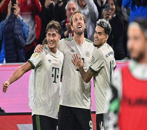 体坛联播C罗打进职业生涯第946球，拜仁德甲开局五连胜