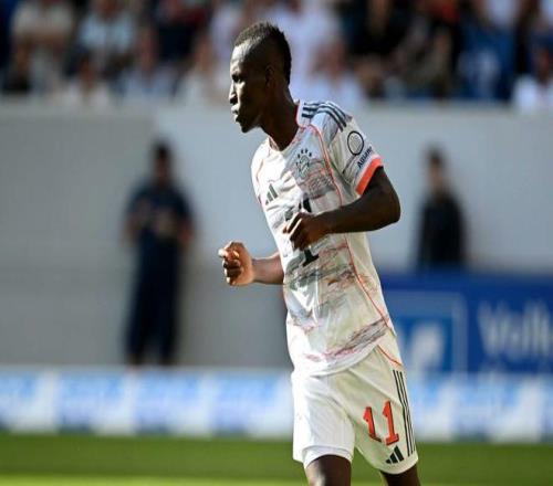 埃贝尔：雅克松与队友还欠缺配合，相信他未来会有更好表现