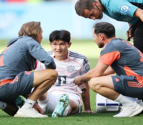 跟队：金玟哉伤情乐观，未来几天只需进行训练时间管理