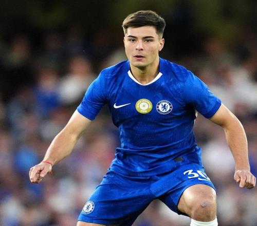 德天空：多特蒙德有意切尔西后卫安塞尔米诺，已启动租借谈判