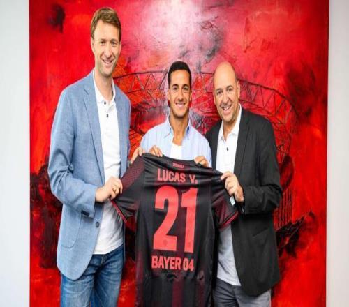 官方：卢卡斯巴斯克斯加盟勒沃库森，签约至2027年