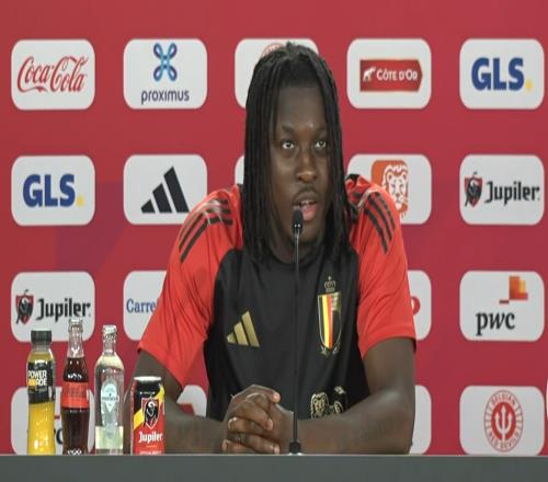 被截胡记者：勒沃库森昨天还在巴卡约科竞争中领先