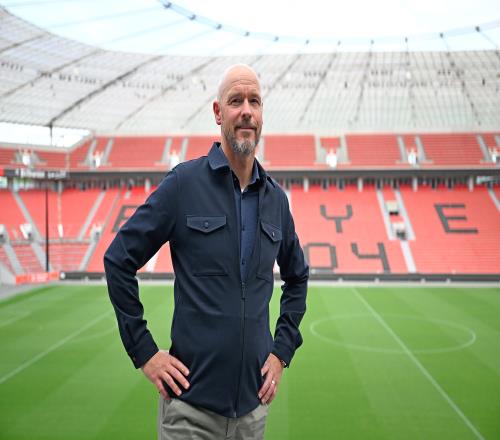 滕哈赫将迎执教药厂首秀：我们很期待弗拉门戈U20是一支强队