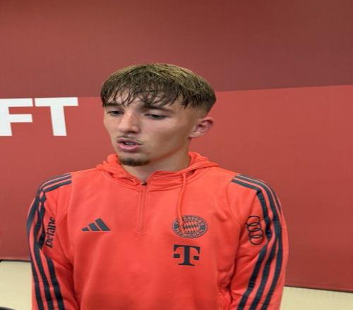 小将卡尔：穆西亚拉是我的榜样，想帮助拜仁获得联赛冠军