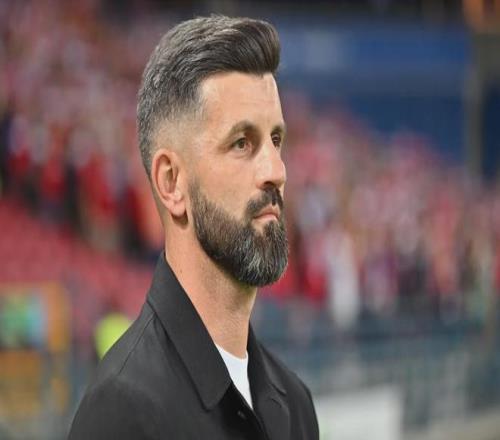 状态出色！作客完成零封，沙尔克04主帅给球队额外放假一天