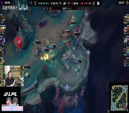 众主播观看Theshy五杀姿态：这就是TheShy！云淡风轻的男人！