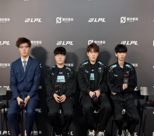 TT赛后群访教练：新成员加入很多运营上跟团队配合要做的更好