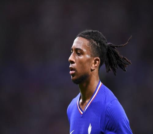 记者:德尚正在考虑征召奥利斯入选法国队大名单