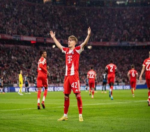 40血洗！拜仁开季12连胜：欧冠3场12球灭霸12场20球比梅罗还强