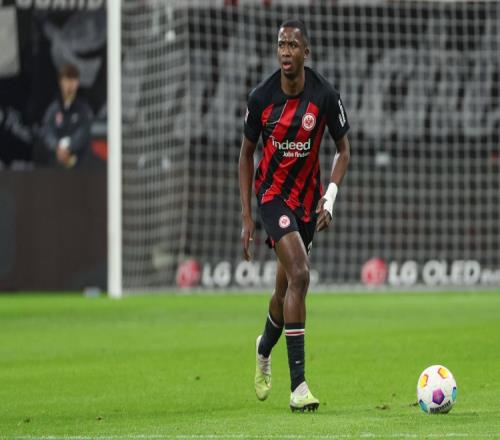 德天空:巴黎接近与法兰克福完全达成协议,帕乔将4500万欧加盟