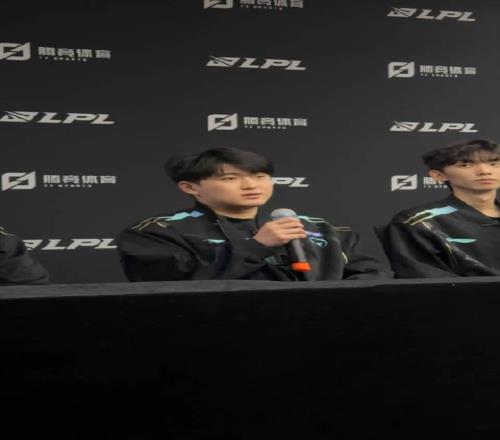 1xn：跟AL打的时候学到很多东西，学到了他们的换线处理