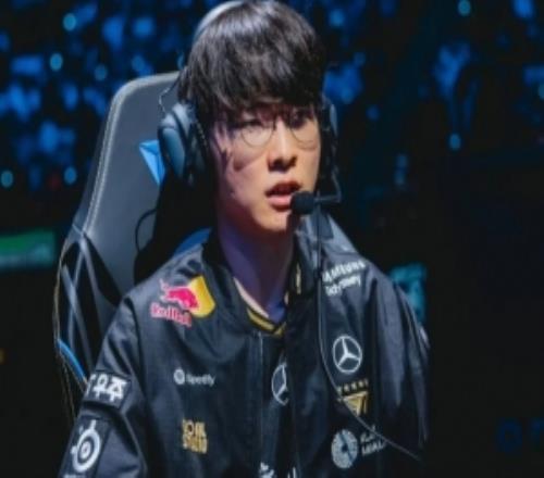 赛事官方分享T1赛后返图:卫冕冠军重回半决赛 赛事官方分享T1赛后返图:卫冕冠军重回半决赛