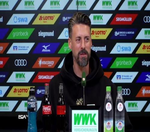 奥格斯堡主帅：对阵多特希望掌握主动权，达门是球队首发门将