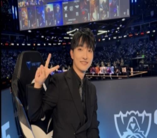 xiye:可惜就差那么一点,代入选手可能是一辈子都难以放下的对局 xiye:可惜就差那么一点,代入选手可能是一辈子都难以放下的对局