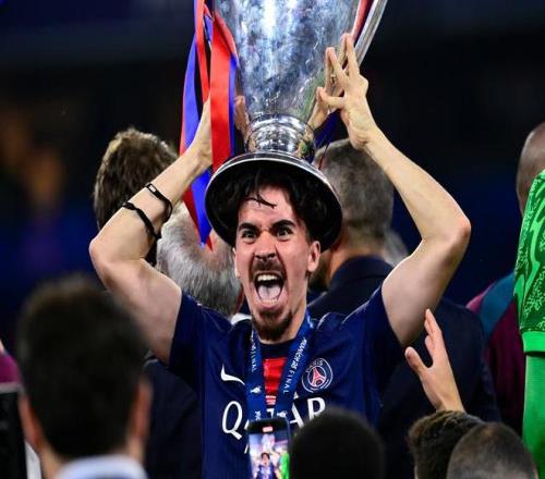 罗马诺：解约金条款在法甲不合法，维蒂尼亚会留在巴黎