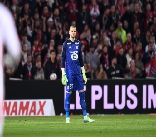 队报：巴黎和门将切瓦利耶就5年合同达协议，转会费至少4000万欧