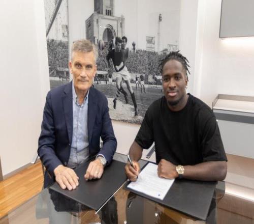 与拉比奥特斗殴离队官方：博洛尼亚1950万欧签马赛前锋乔纳森罗