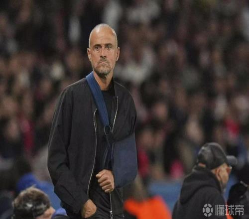 RMC：巴黎阵中多名球员受伤，欧冠对阵巴萨前景堪忧