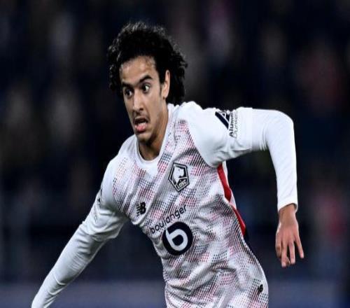 意媒：巴黎将与尤文竞争里尔18岁攻击手布阿迪